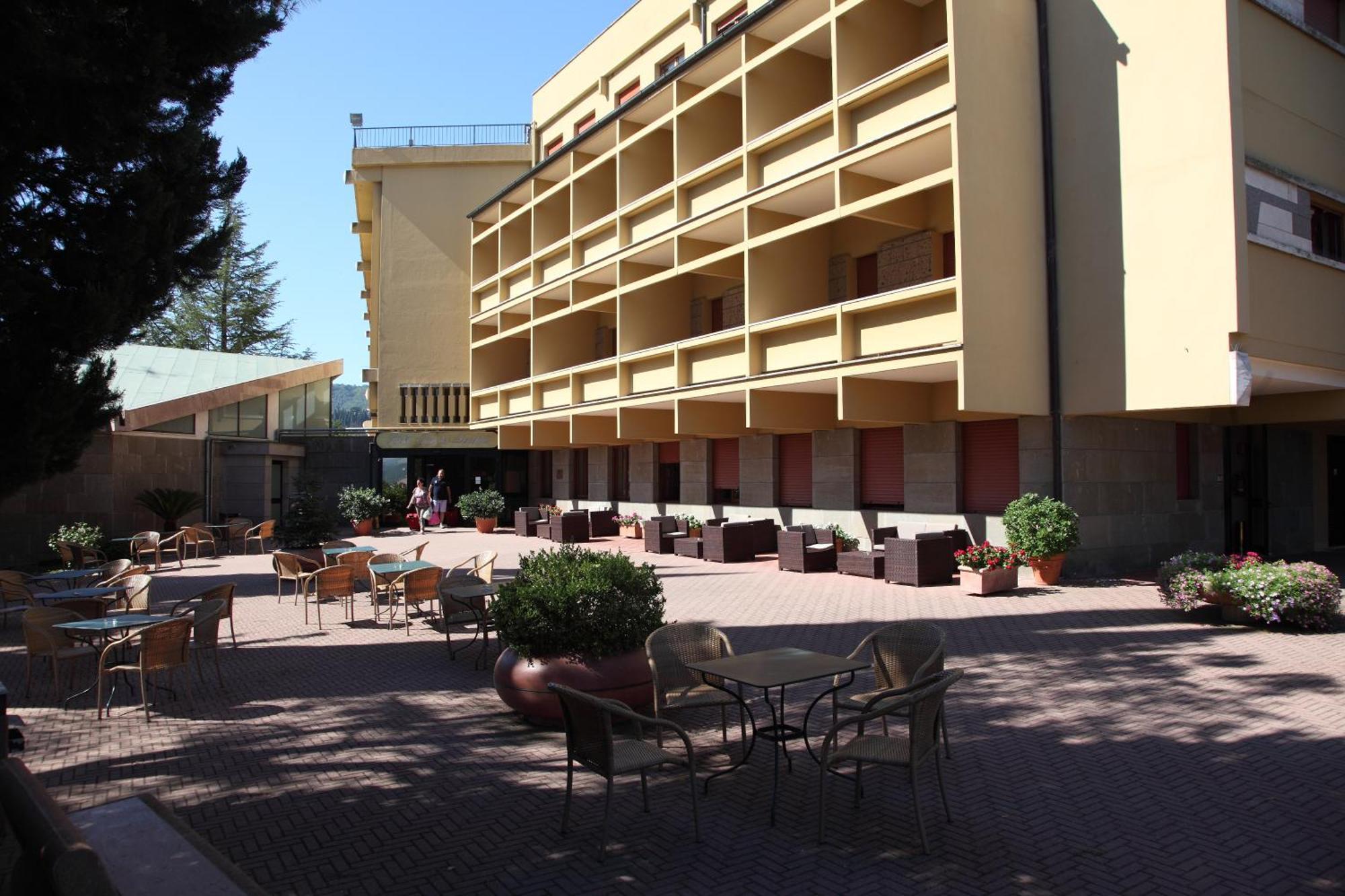 Hotel Oasi Dei Discepoli Orvieto Exterior foto